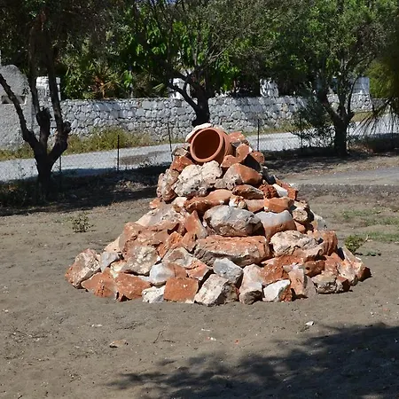Koxilas Studios Skyros