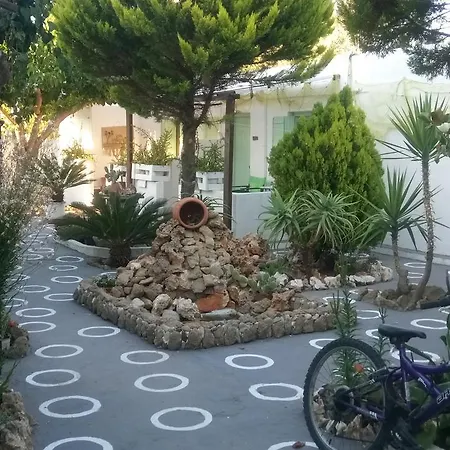 Koxilas Studios * Skyros
