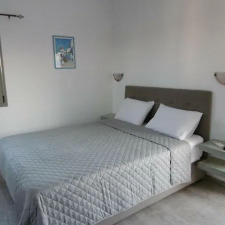 Koxilas Penzion Skyros